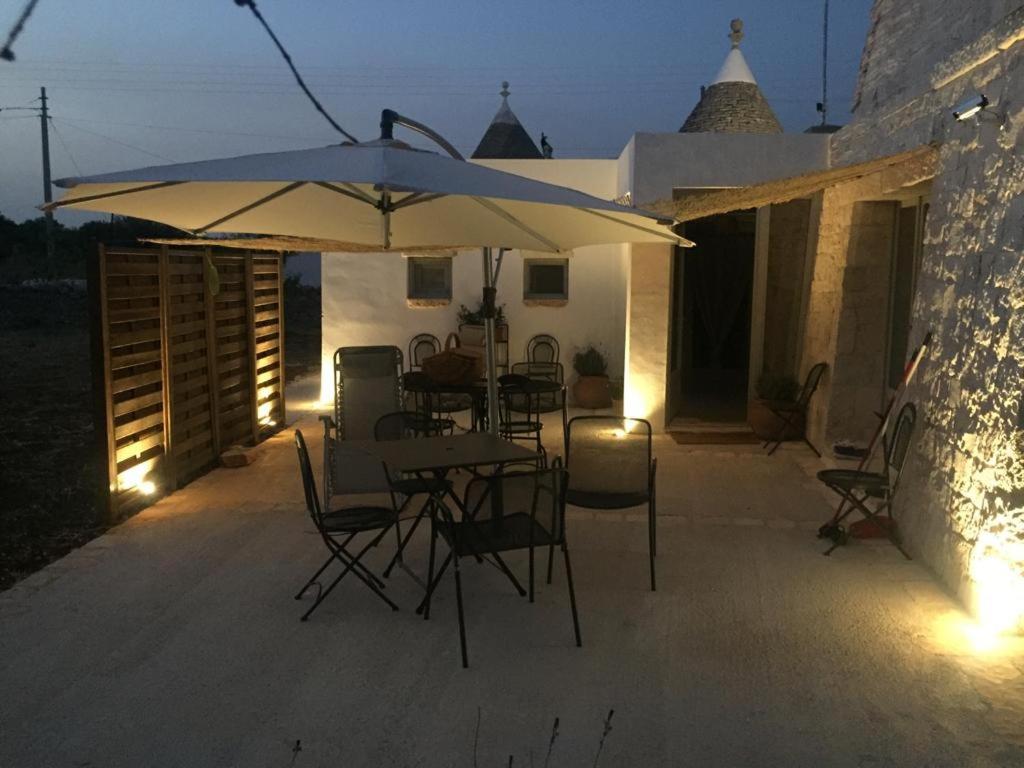 Trullo Masso Antico Villa Алберобело Екстериор снимка