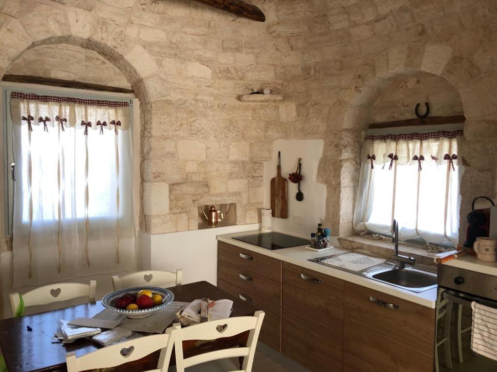 Trullo Masso Antico Villa Алберобело Екстериор снимка
